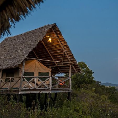 Rhotia Valley Tented Lodge And Children'S Home Huyện Huyện Karatu Ngoại thất bức ảnh